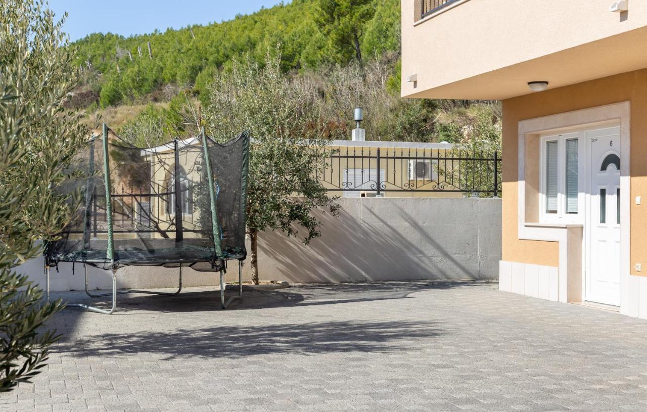 Ferdo 1 Hotell Makarska Exteriör bild