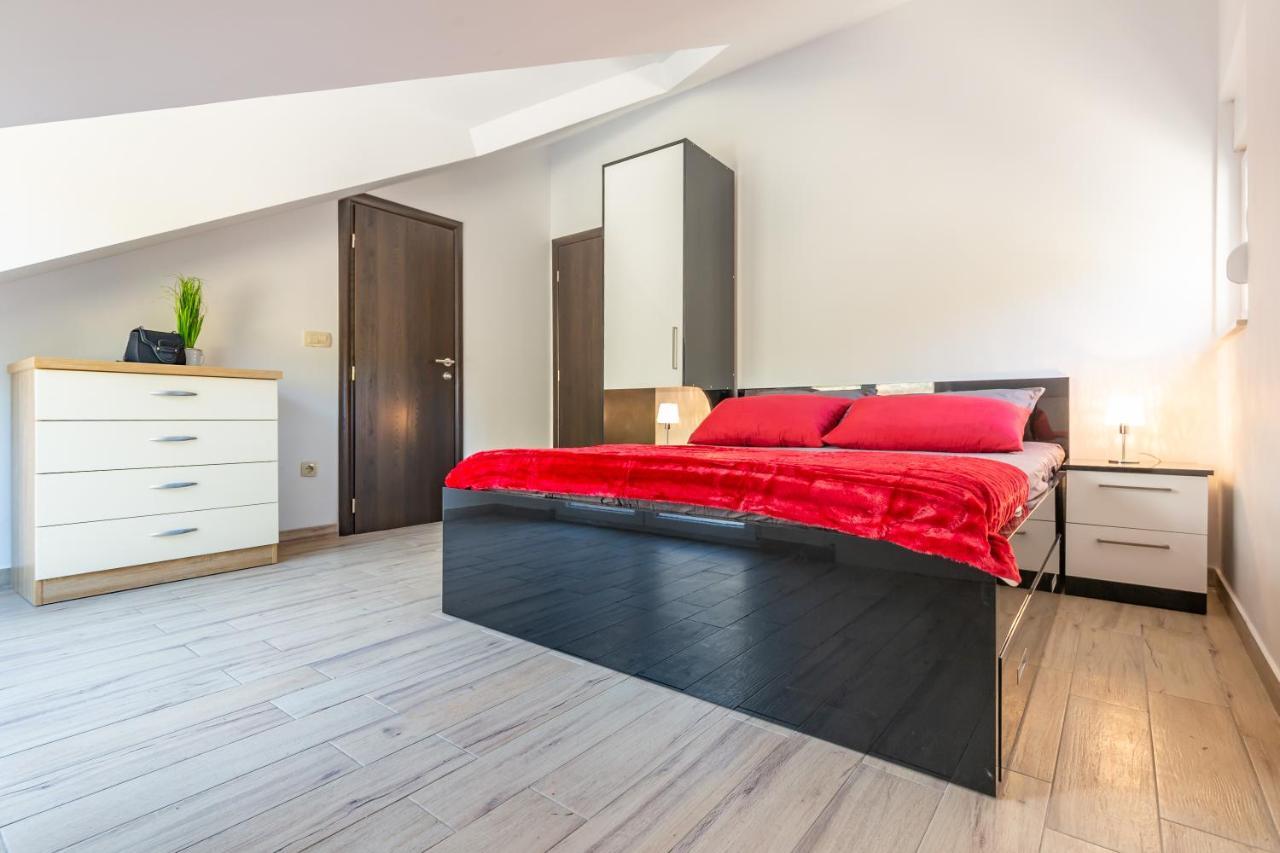 Ferdo 1 Hotell Makarska Exteriör bild